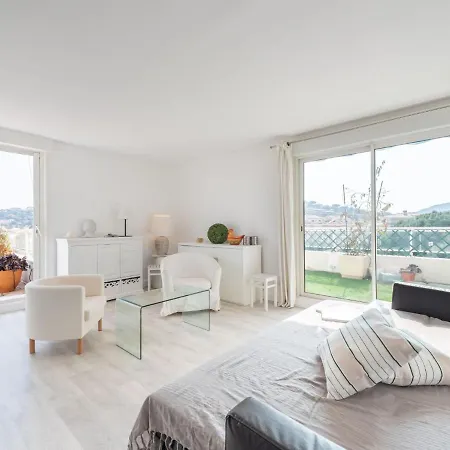 Turquoise-8 By Interhome Cavalaire-sur-Mer